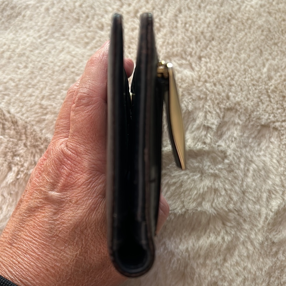 Kate Spade Large Slim Bifold Wallet Black - Picture 5 of 8